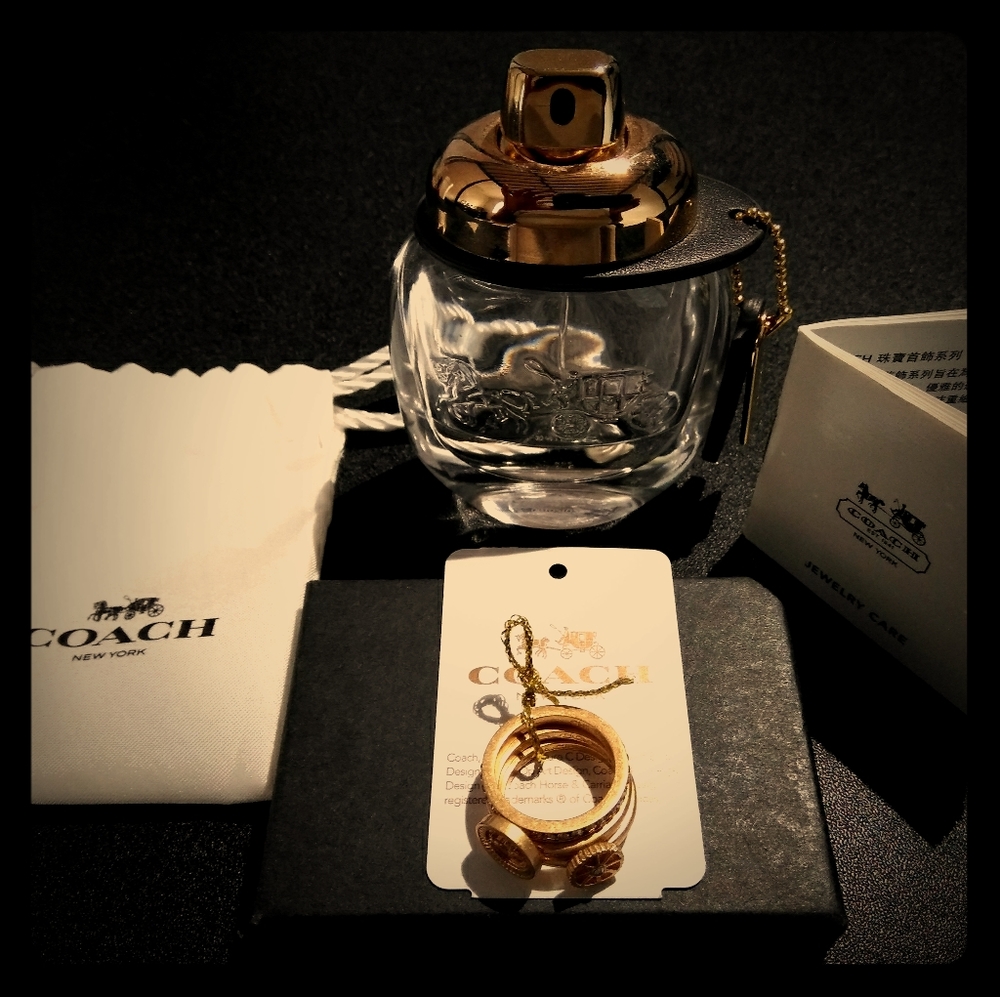 Beautiful pave gold coach ring set-never worn-NWOT